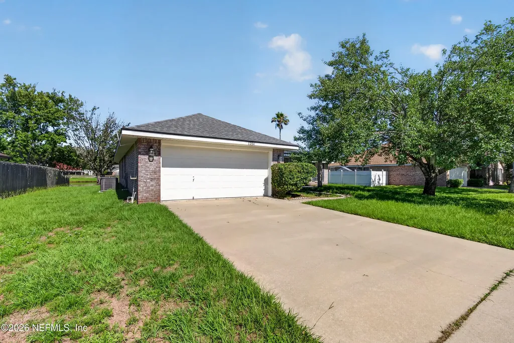 1254 Mcgirts Creek Drive Jacksonville FL 32221