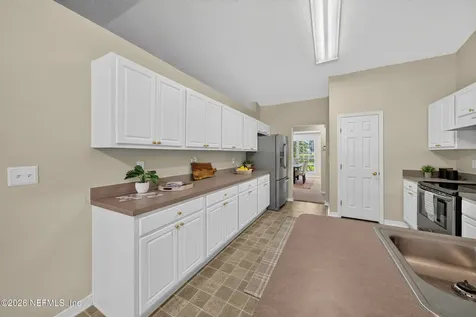 1254 Mcgirts Creek Drive Jacksonville FL 32221