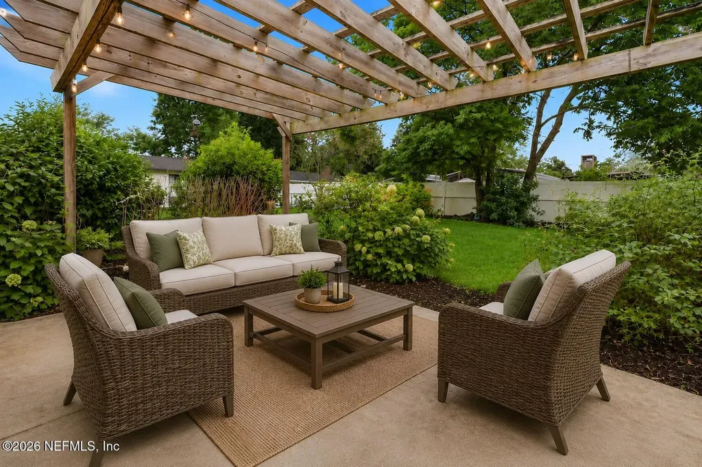 5004 S Winchester Drive S Jacksonville FL 32217