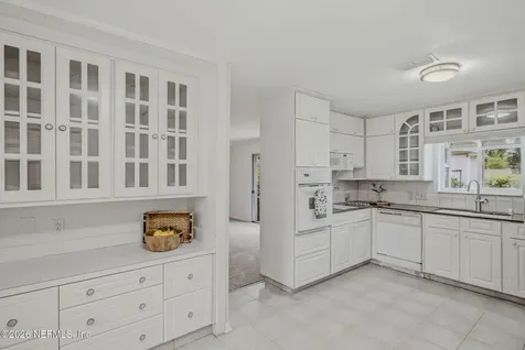 5004 S Winchester Drive S Jacksonville FL 32217