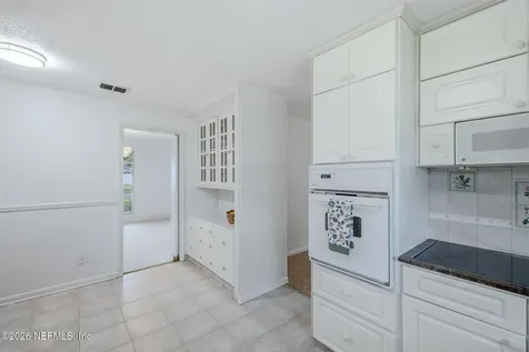 5004 S Winchester Drive S Jacksonville FL 32217