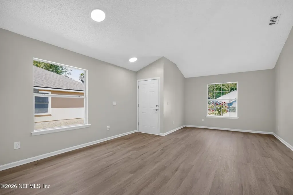 12299 Sumter Square Drive W Jacksonville FL 32218