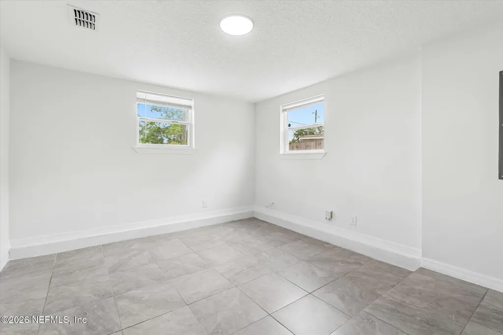2901 Stonehurst Road E Jacksonville FL 32277