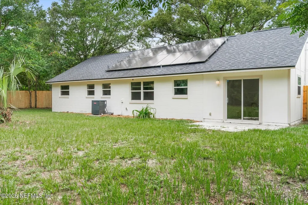2901 Stonehurst Road E Jacksonville FL 32277