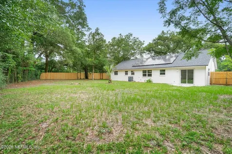 2901 Stonehurst Road E Jacksonville FL 32277