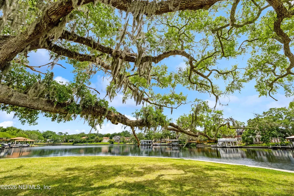2564 Pineridge Road Jacksonville FL 32207