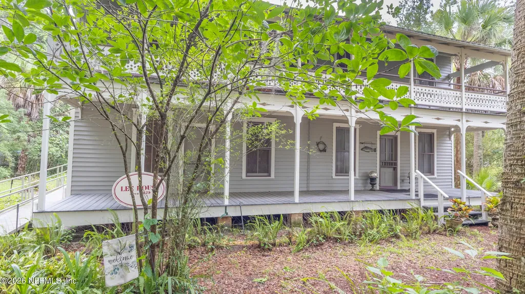 200 Park Street Melrose FL 32666