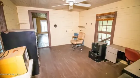 200 Park Street Melrose FL 32666