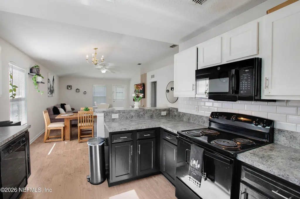 8454 Kona Avenue Jacksonville FL 32211