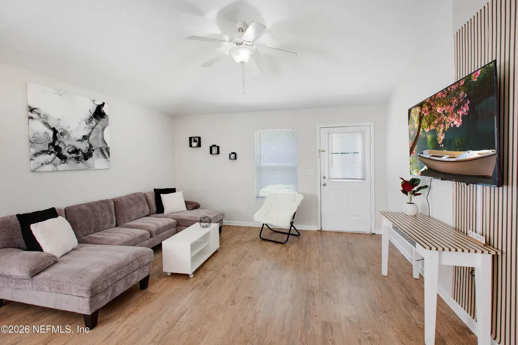 8454 Kona Avenue Jacksonville FL 32211