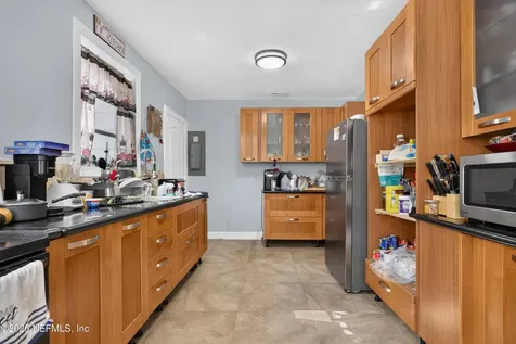5745 110th Street Jacksonville FL 32244