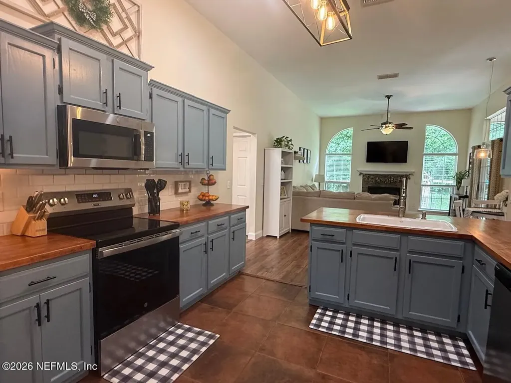 1484 Wild Iris Lane Fleming Island FL 32003