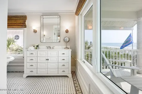 3629 Ocean Drive S Jacksonville Beach FL 32250