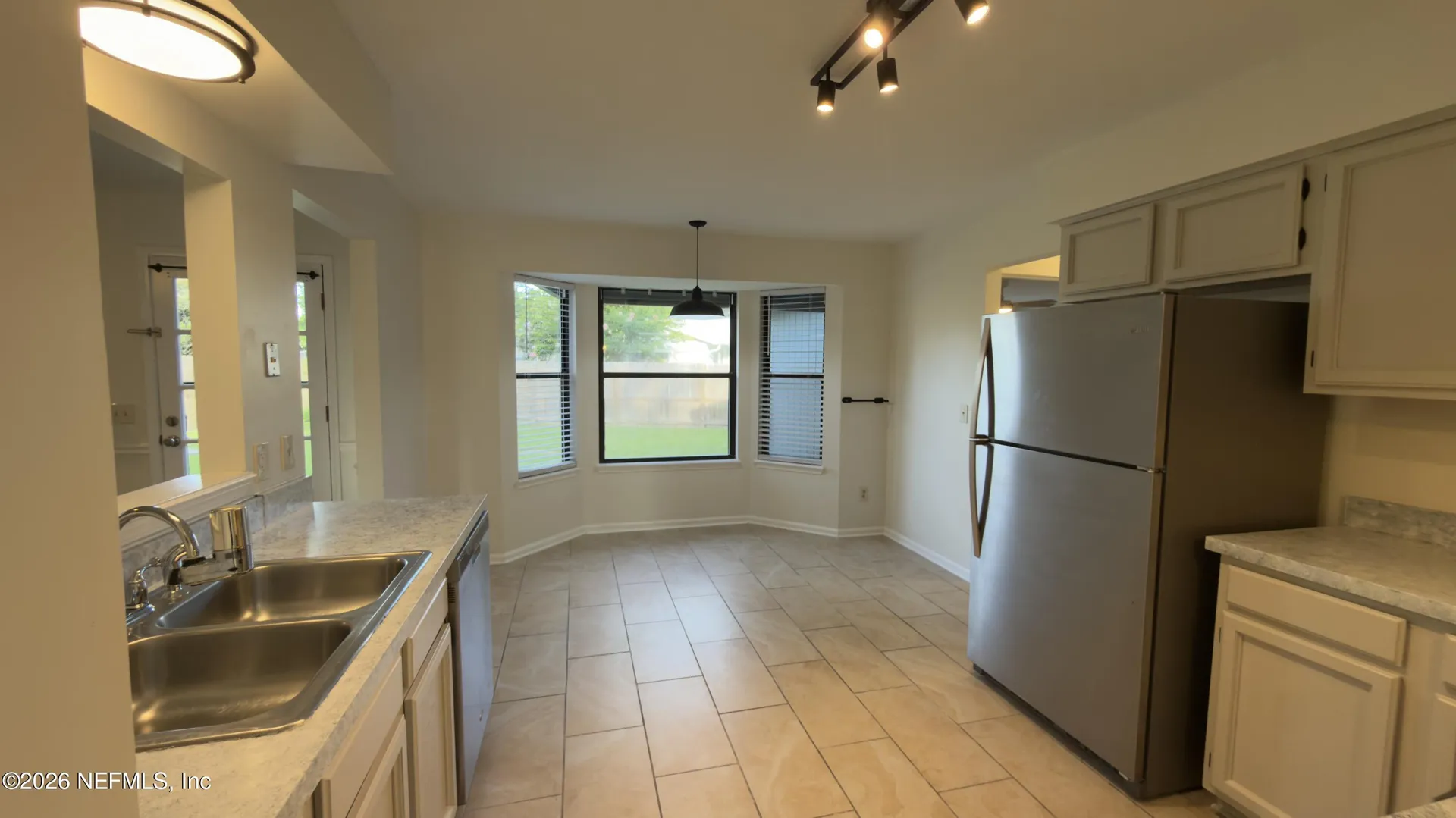 7914 Longshadow Court Jacksonville FL 32244