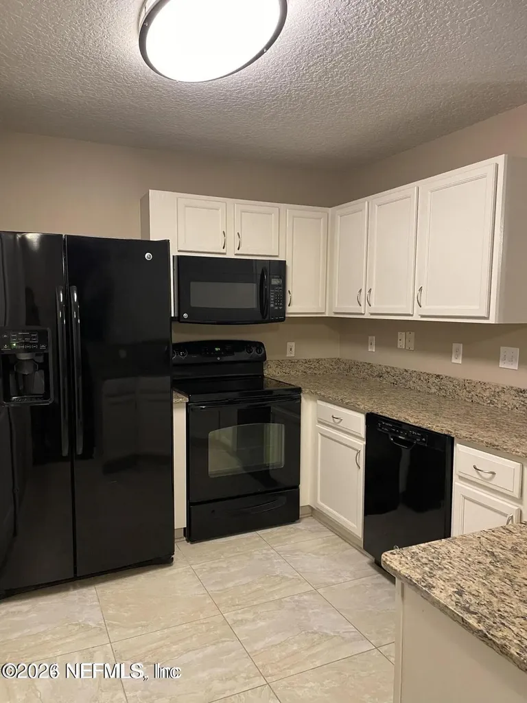 13715 Richmond Park Drive Jacksonville FL 32224