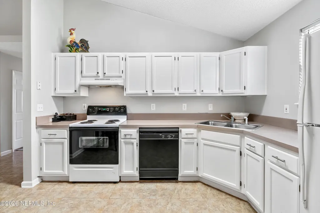 3000 Wavering Lane Middleburg FL 32068