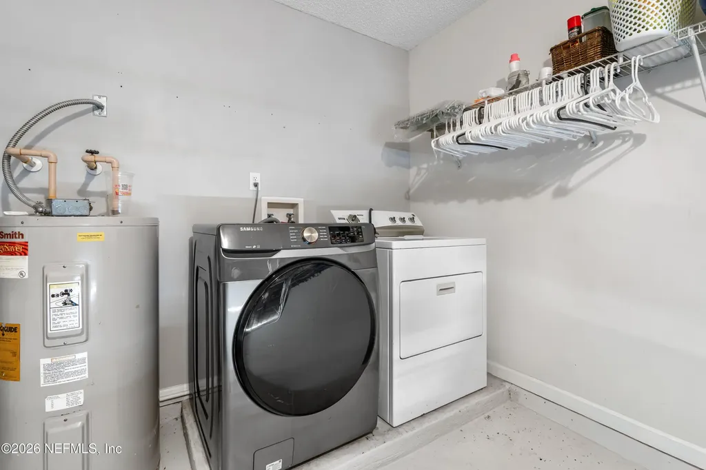 3000 Wavering Lane Middleburg FL 32068