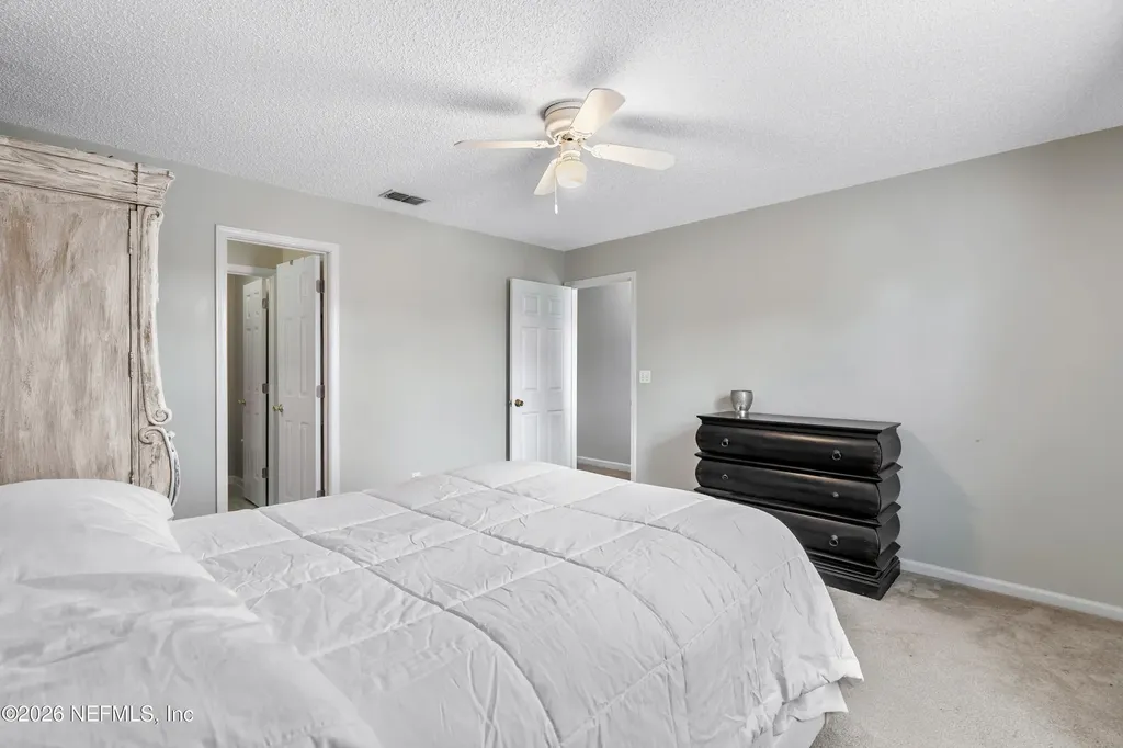 3000 Wavering Lane Middleburg FL 32068