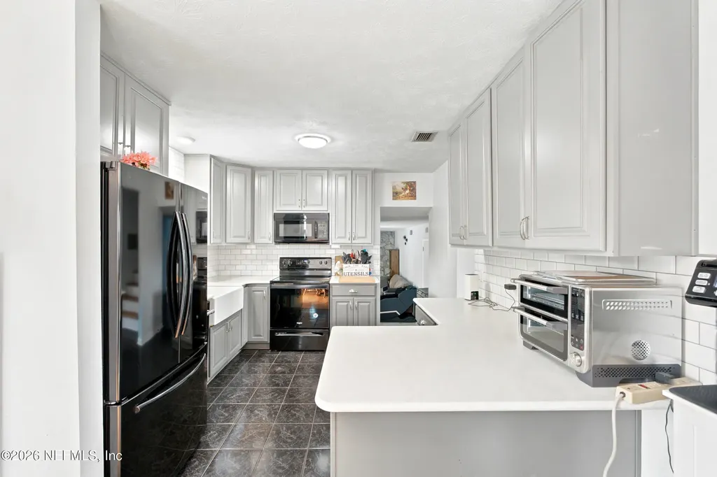 5922 Triumph Lane W Jacksonville FL 32244