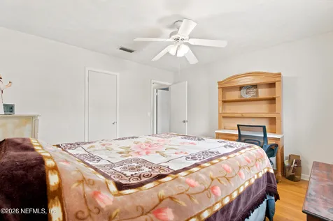 5922 Triumph Lane W Jacksonville FL 32244