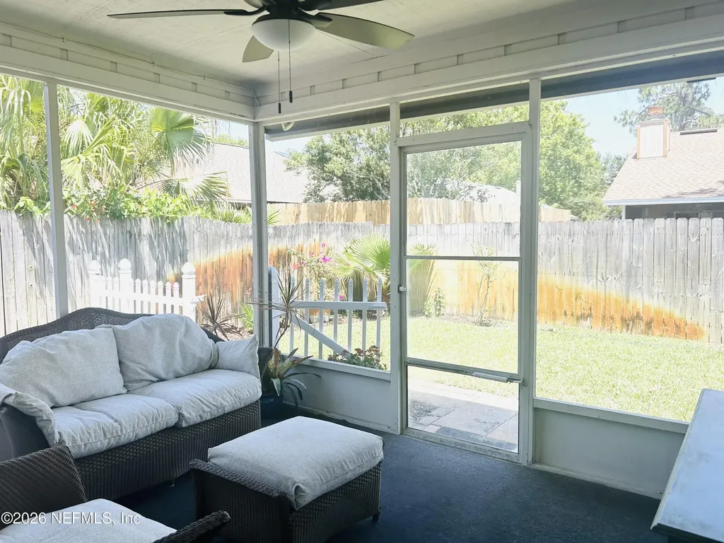 3123 Courtney Woods Lane W Jacksonville FL 32224