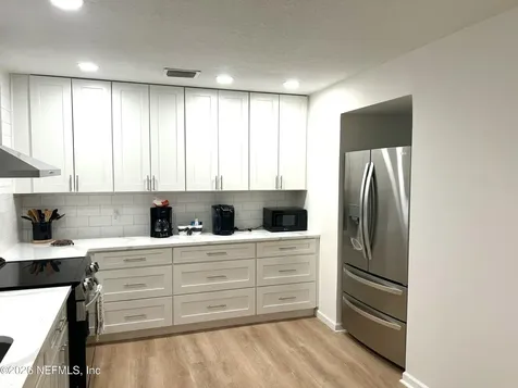 3123 Courtney Woods Lane W Jacksonville FL 32224