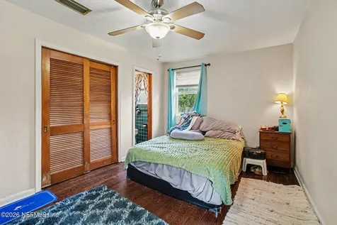 4626 Burgundy Road N Jacksonville FL 32210