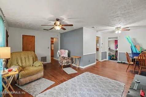 4626 Burgundy Road N Jacksonville FL 32210