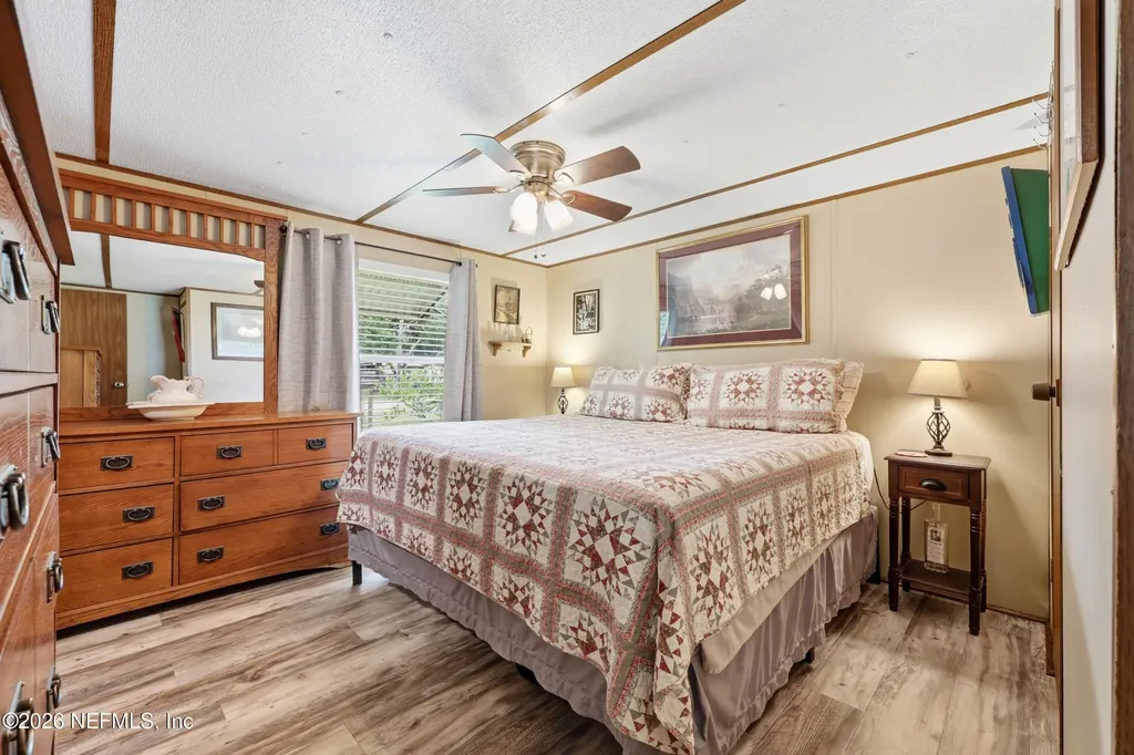 101 Waterway Avenue Satsuma FL 32189