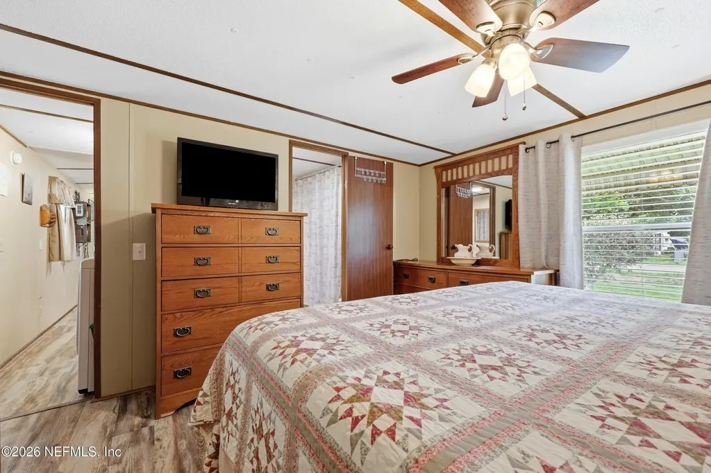 101 Waterway Avenue Satsuma FL 32189