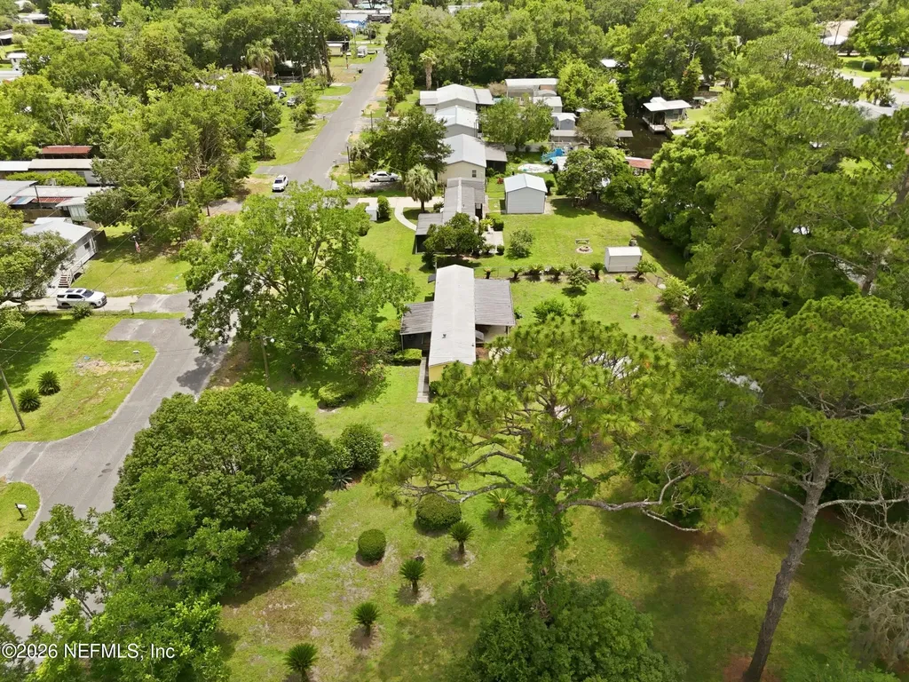 101 Waterway Avenue Satsuma FL 32189
