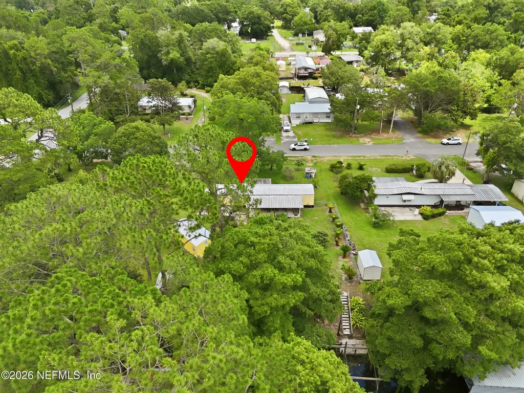 101 Waterway Avenue Satsuma FL 32189