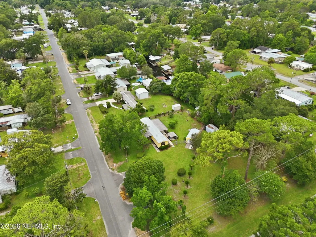 101 Waterway Avenue Satsuma FL 32189
