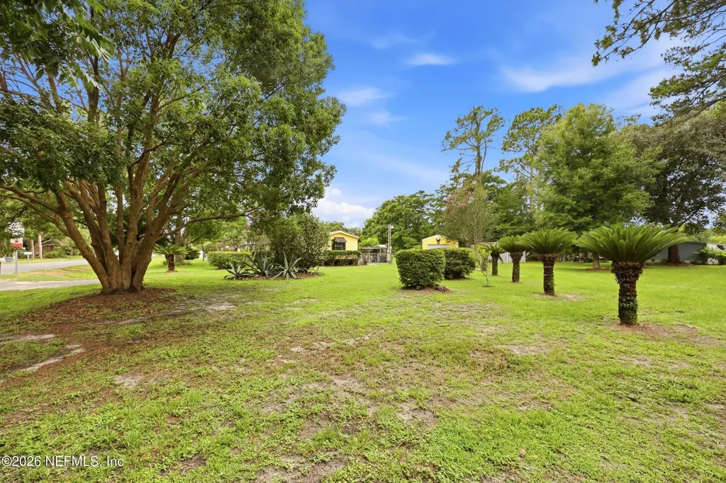 101 Waterway Avenue Satsuma FL 32189