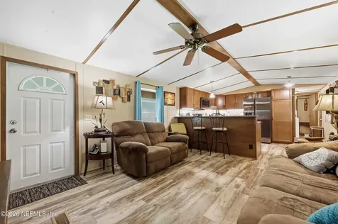 101 Waterway Avenue Satsuma FL 32189