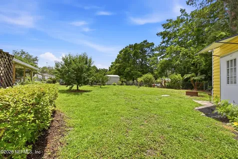 101 Waterway Avenue Satsuma FL 32189