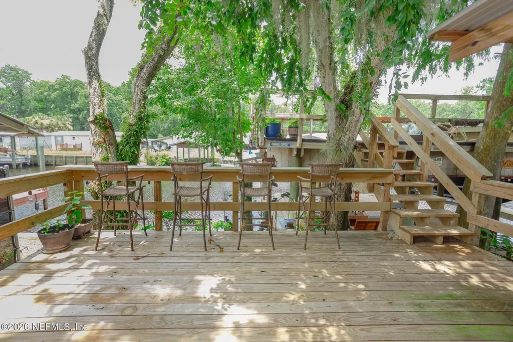 153 Smith Lane Satsuma FL 32189