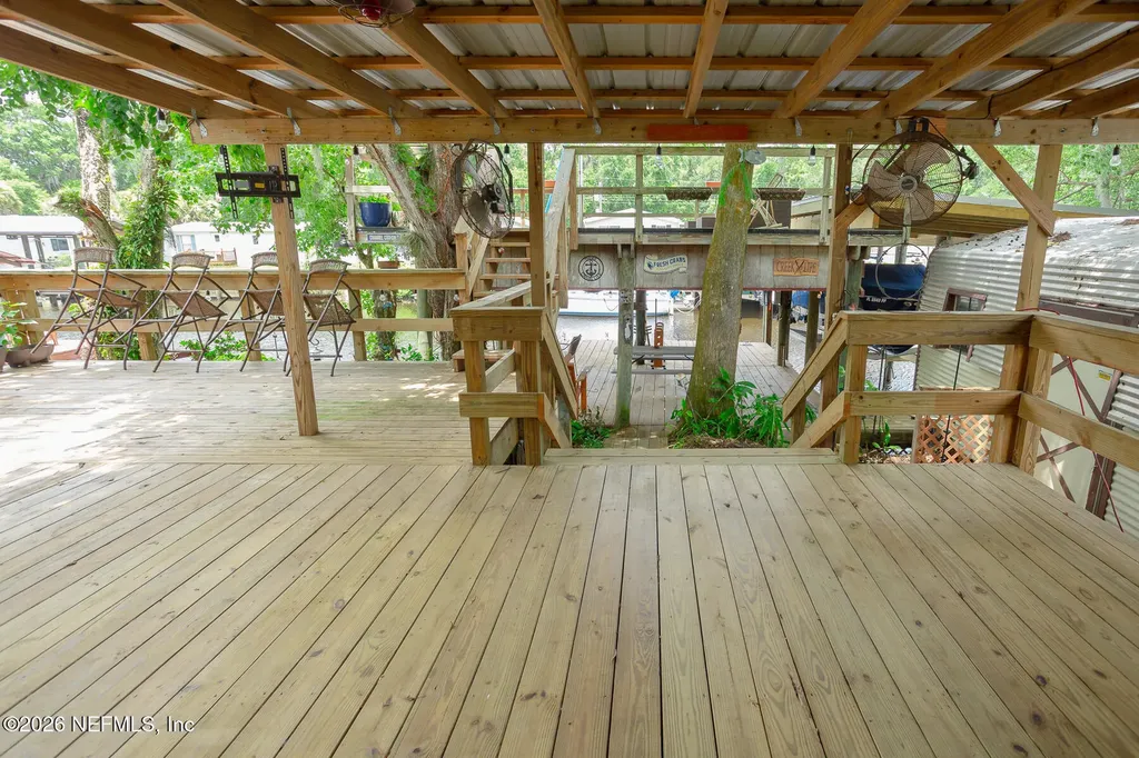 153 Smith Lane Satsuma FL 32189
