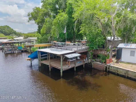153 Smith Lane Satsuma FL 32189