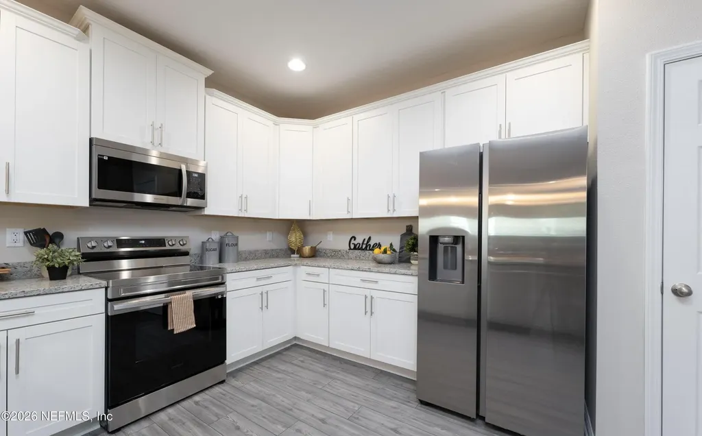 2214 Twin Pines Circle W Jacksonville FL 32246