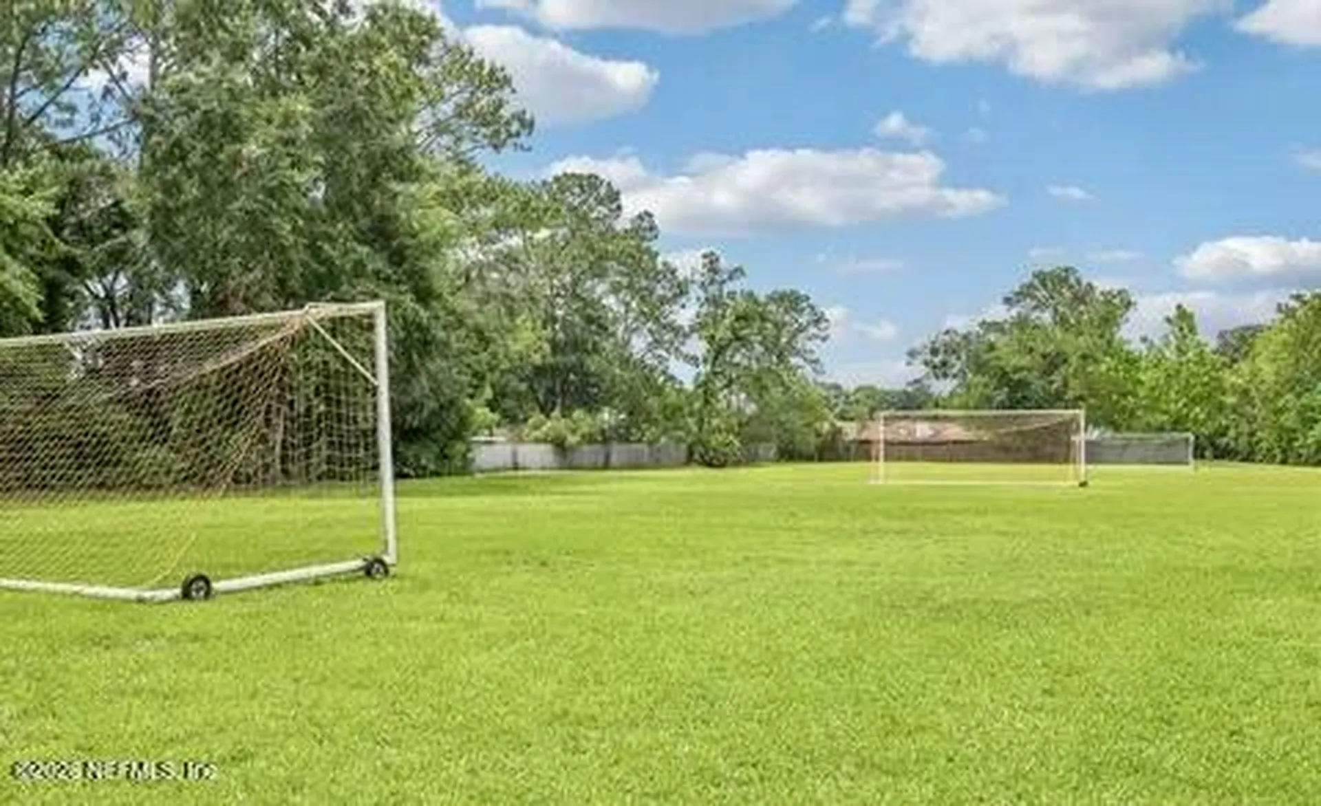 2214 Twin Pines Circle W Jacksonville FL 32246