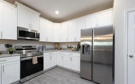 2214 Twin Pines Circle W Jacksonville FL 32246