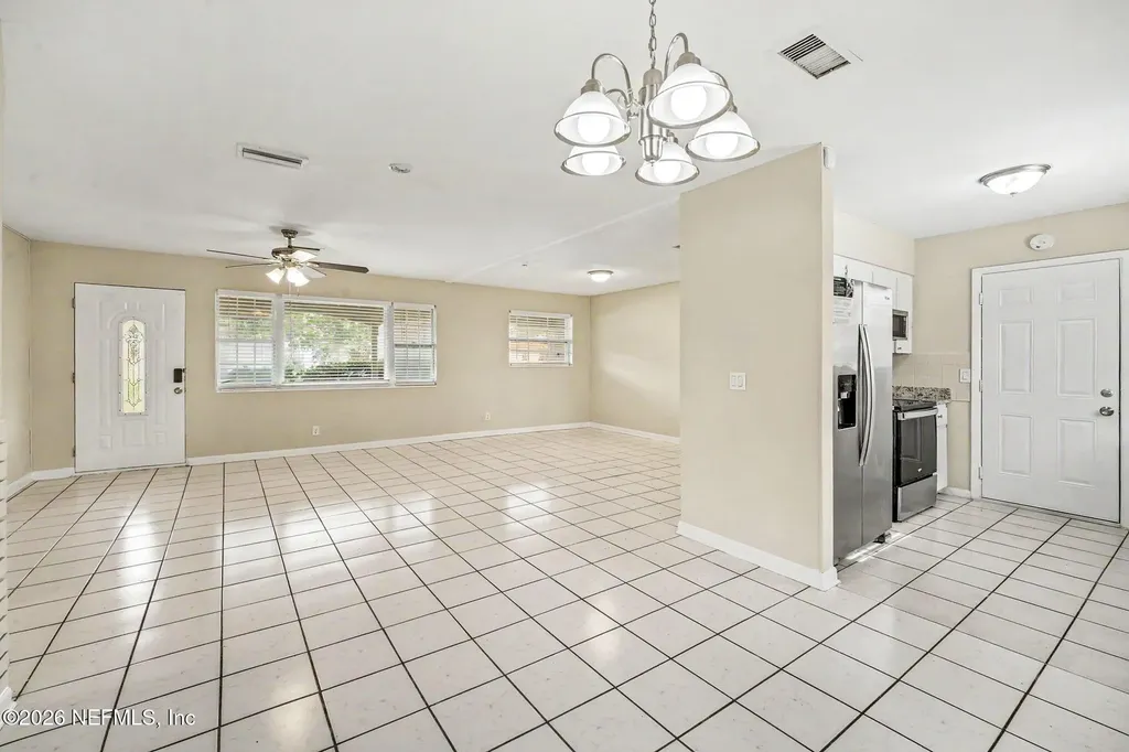 3043 Scotty Drive Jacksonville FL 32216