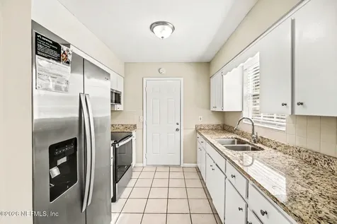 3043 Scotty Drive Jacksonville FL 32216