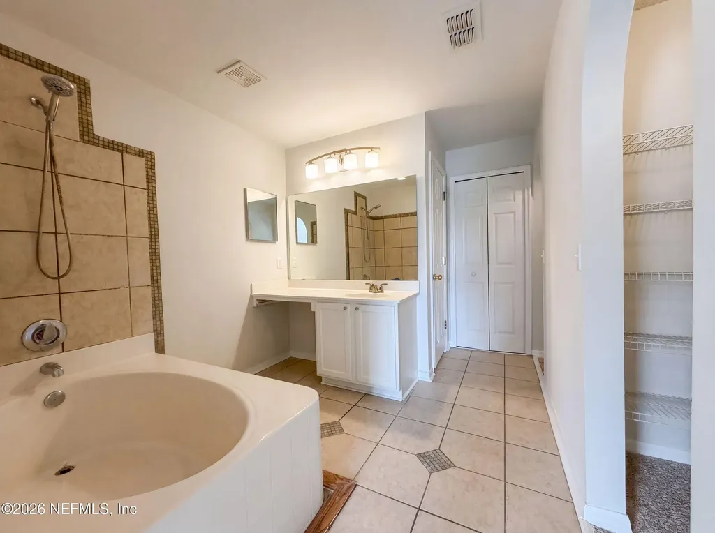 2158 Willesdon Drive W Jacksonville FL 32246