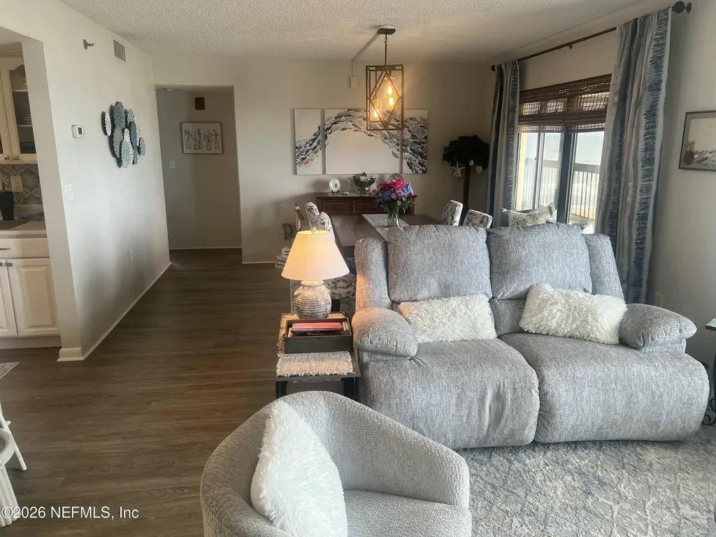 1513 N Ocean Shore Boulevard Ormond Beach FL 32176