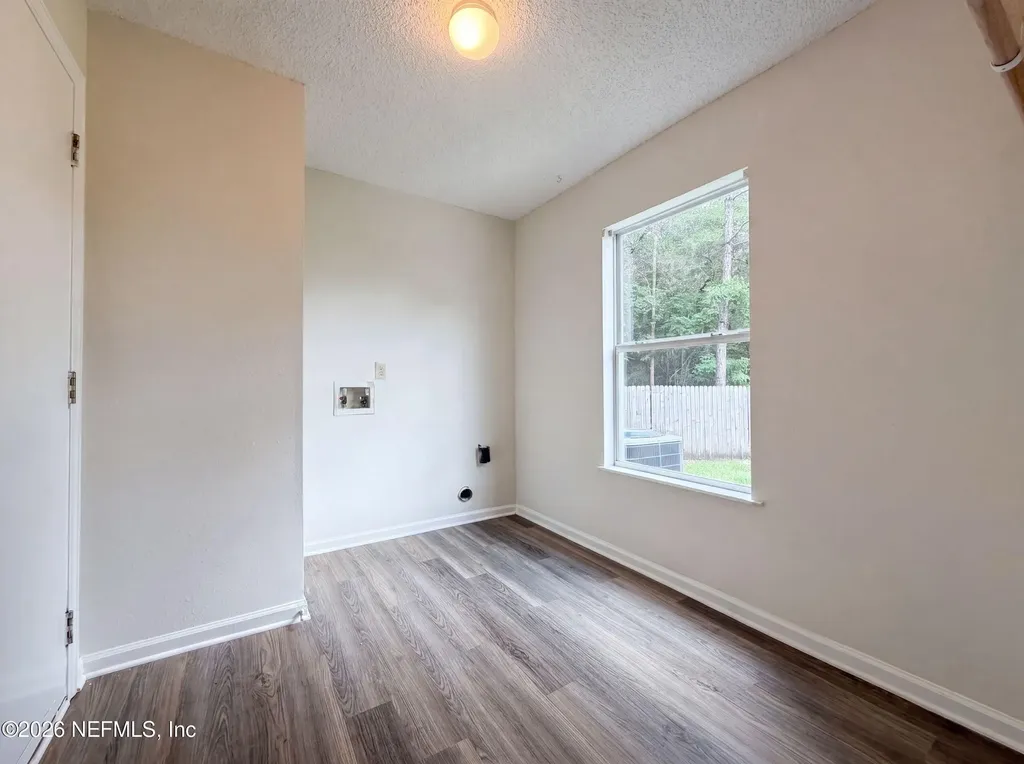 7002 Beekman Lake Drive Jacksonville FL 32222