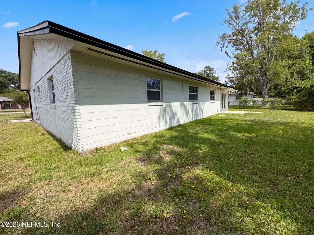7842 Rondeau Drive E Jacksonville FL 32217