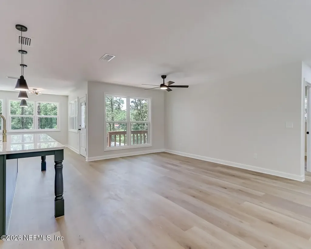 1277 Lake Asbury Drive Green Cove Springs FL 32043