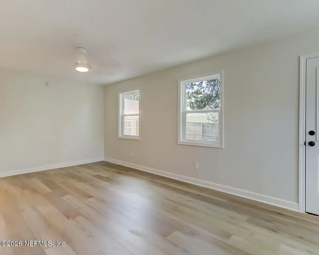 1277 Lake Asbury Drive Green Cove Springs FL 32043